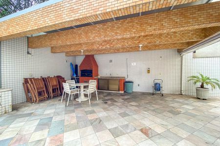 Apartamento para alugar com 130m², 3 quartos e 2 vagas Apartamento para alugar com 130m², 3 quartos e 2 vagasChurrasqueira