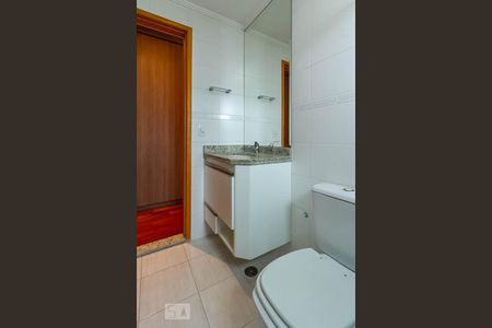 Apartamento para alugar com 130m², 3 quartos e 2 vagas Apartamento para alugar com 130m², 3 quartos e 2 vagasBanheiro da suíte 3