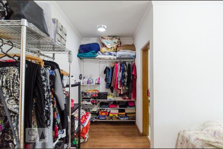 Casa à venda com 235m², 3 quartos e 2 vagas Casa à venda com 235m², 3 quartos e 2 vagasQuarto da suíte