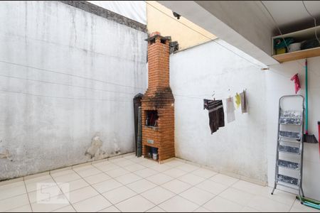 Casa à venda com 235m², 3 quartos e 2 vagas Casa à venda com 235m², 3 quartos e 2 vagasÁrea de serviço e churrasqueira