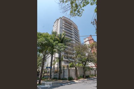 Apartamento à venda com 156m², 3 quartos e 3 vagas Apartamento à venda com 156m², 3 quartos e 3 vagasFachada