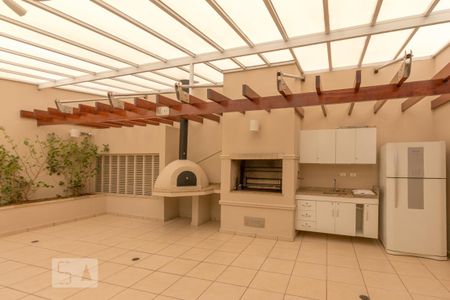 Apartamento à venda com 156m², 3 quartos e 3 vagas Apartamento à venda com 156m², 3 quartos e 3 vagasChurrasqueira