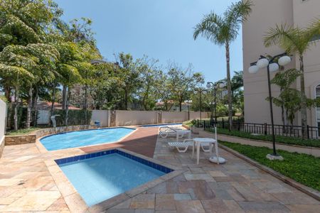 Apartamento à venda com 156m², 3 quartos e 3 vagas Apartamento à venda com 156m², 3 quartos e 3 vagasPiscina