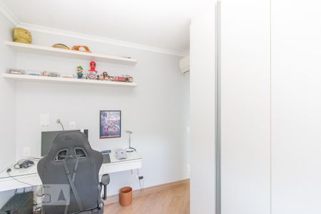 Apartamento à venda com 156m², 3 quartos e 3 vagas Apartamento à venda com 156m², 3 quartos e 3 vagasSuíte 2