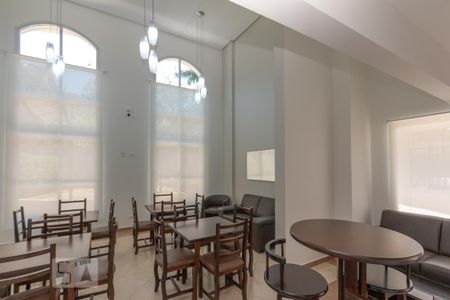 Apartamento à venda com 156m², 3 quartos e 3 vagas Apartamento à venda com 156m², 3 quartos e 3 vagasSalão de Festas