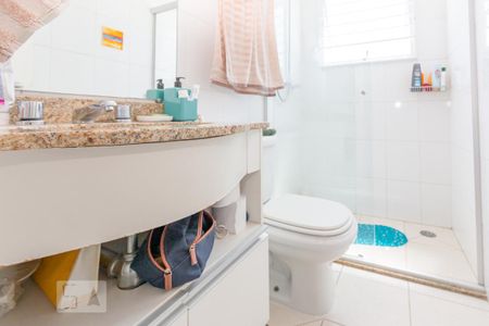 Apartamento à venda com 156m², 3 quartos e 3 vagas Apartamento à venda com 156m², 3 quartos e 3 vagasBanheiro da Suíte 2