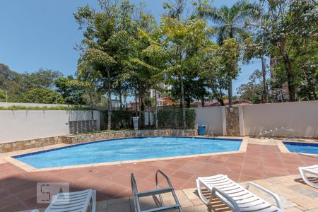 Apartamento à venda com 156m², 3 quartos e 3 vagas Apartamento à venda com 156m², 3 quartos e 3 vagasPiscina