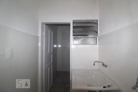 Casa para alugar com 40m², 1 quarto e sem vagaÁrea serviço