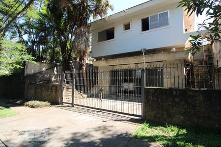 Fachada de casa à venda com 5 quartos, 750m² em Brooklin Paulista, São Paulo