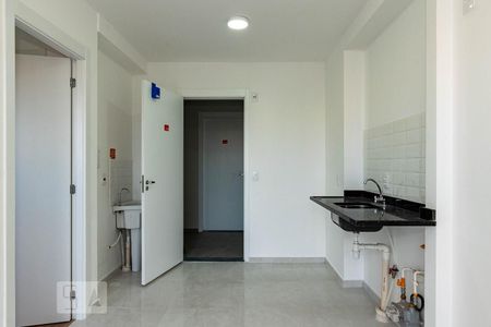 Studio de kitnet/studio para alugar com 1 quarto, 26m² em Vila Guarani (z Sul), São Paulo