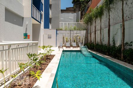 Studio para alugar com 26m², 1 quarto e sem vagaÁrea comum - Piscina