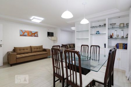 Apartamento à venda com 140m², 4 quartos e 1 vagaSala