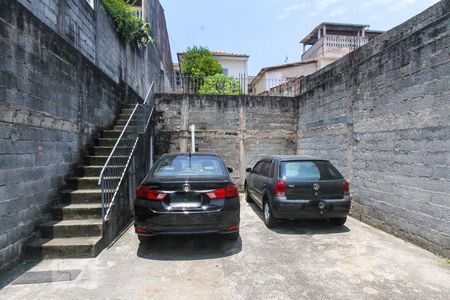 Garagem de Casa com 3 quartos, 150m² Vila Formosa