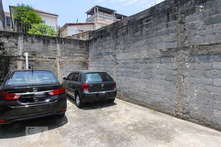 Garagem de Casa com 3 quartos, 150m² Vila Formosa