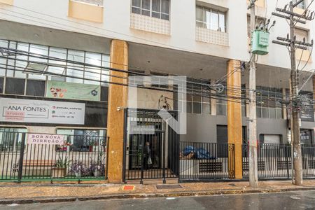 Apartamento à venda com 100m², 2 quartos e 1 vagaFachada e Portaria