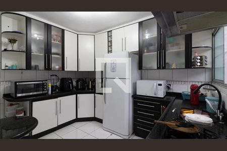 Casa à venda com 70m², 2 quartos e 1 vaga Casa à venda com 70m², 2 quartos e 1 vagaCozinha