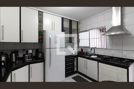 Casa à venda com 70m², 2 quartos e 1 vaga Casa à venda com 70m², 2 quartos e 1 vagaCozinha
