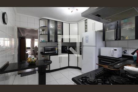 Casa à venda com 70m², 2 quartos e 1 vaga Casa à venda com 70m², 2 quartos e 1 vagaCozinha