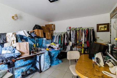 Casa à venda com 225m², 3 quartos e 2 vagasSalão