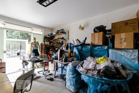 Casa à venda com 225m², 3 quartos e 2 vagasSalão