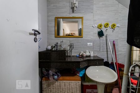 Casa à venda com 225m², 3 quartos e 2 vagasBanheiro do Salão