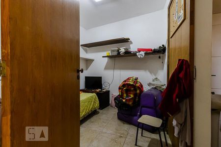 Casa à venda com 225m², 3 quartos e 2 vagasQuarto de Serviço