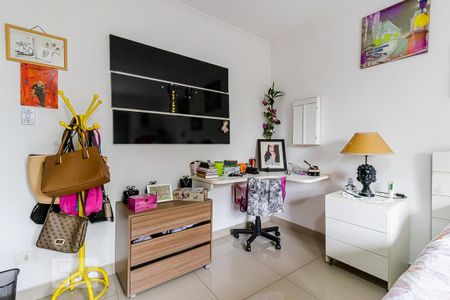 Casa à venda com 225m², 3 quartos e 2 vagasQuarto 1
