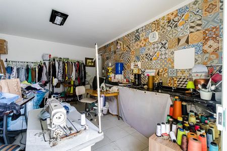 Casa à venda com 225m², 3 quartos e 2 vagasSalão