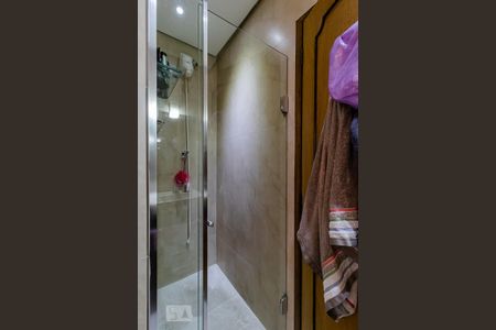 Casa à venda com 225m², 3 quartos e 2 vagasBanheiro