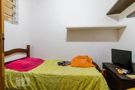 Casa à venda com 225m², 3 quartos e 2 vagasQuarto de Serviço