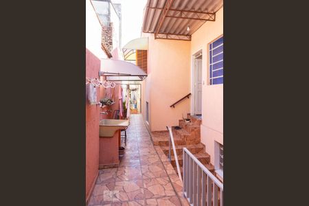 Casa à venda com 165m², 2 quartos e 1 vagaÁrea de Serviço