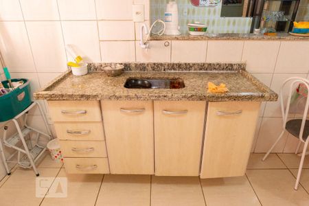 Casa à venda com 165m², 2 quartos e 1 vagaCozinha