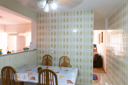 Casa à venda com 165m², 2 quartos e 1 vagaCopa