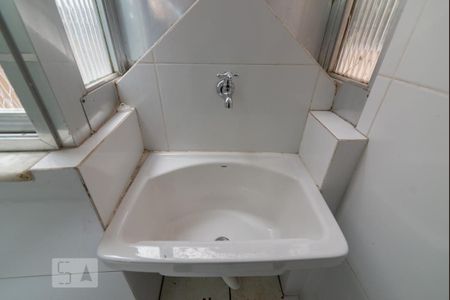 Apartamento à venda com 64m², 2 quartos e sem vagaBanheiro de Serviço