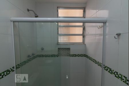 Apartamento à venda com 64m², 2 quartos e sem vagaBanheiro
