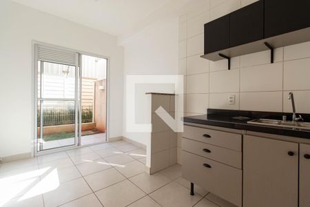 Sala - Cozinha - Área de serviço de apartamento para alugar com 1 quarto, 40m² em Cambuci, São Paulo