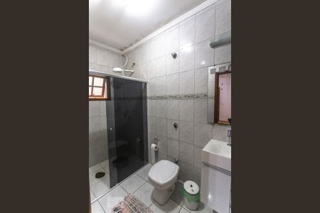 Casa à venda com 260m², 4 quartos e 4 vagasBanheiro suíte