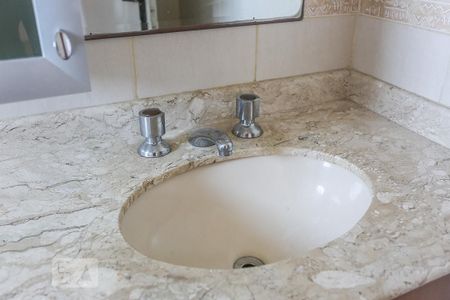 Apartamento à venda com 56m², 2 quartos e 1 vagaBanheiro