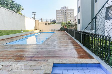 Apartamento à venda com 56m², 2 quartos e 1 vagaArea Comum Piscina