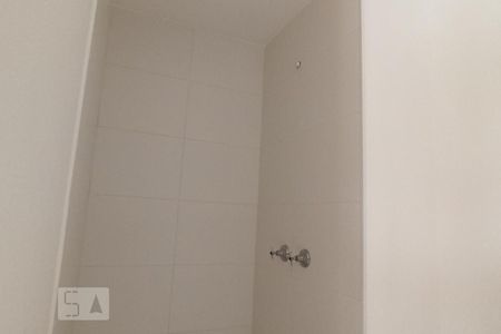 Banheiro de apartamento à venda com 2 quartos, 43m² em Vila Prudente, São Paulo