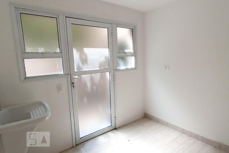 Casa de condomínio à venda com 488m², 4 quartos e 5 vagas Casa de condomínio à venda com 488m², 4 quartos e 5 vagasÁrea de serviço