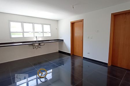 Casa de condomínio à venda com 488m², 4 quartos e 5 vagas Casa de condomínio à venda com 488m², 4 quartos e 5 vagasCozinha