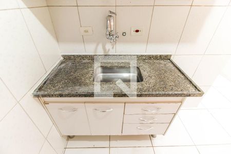 Casa para alugar com 75m², 2 quartos e sem vagaCozinha