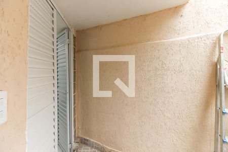 Casa para alugar com 75m², 2 quartos e sem vagaÁrea de Serviço