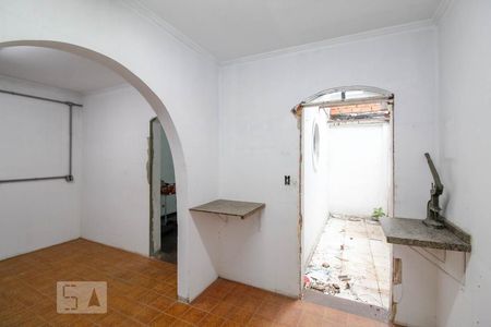 Casa à venda com 380m², 1 quarto e sem vaga Casa à venda com 380m², 1 quarto e sem vagaSalão