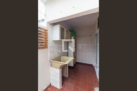 Casa à venda com 165m², 3 quartos e 2 vagas Casa à venda com 165m², 3 quartos e 2 vagasÁrea de Serviço