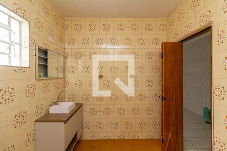 Casa à venda com 165m², 3 quartos e 2 vagas Casa à venda com 165m², 3 quartos e 2 vagasBanheiro