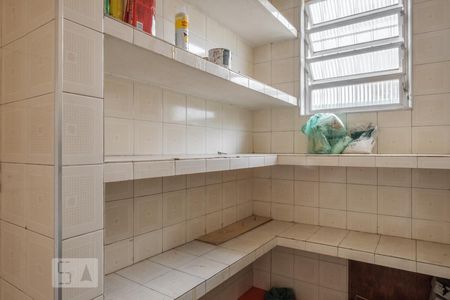 Despensa de casa à venda com 4 quartos, 143m² em Vila Pompéia, São Paulo