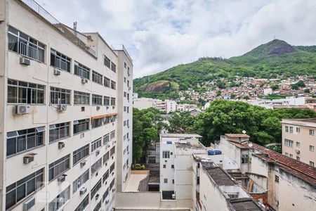 Apartamento à venda com 86m², 3 quartos e 1 vaga Apartamento à venda com 86m², 3 quartos e 1 vagaQuarto 2