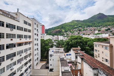 Sala Vista de apartamento à venda com 3 quartos, 86m² em Tijuca, Rio de Janeiro